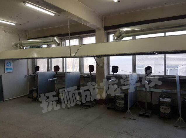 焊工实际操作教室